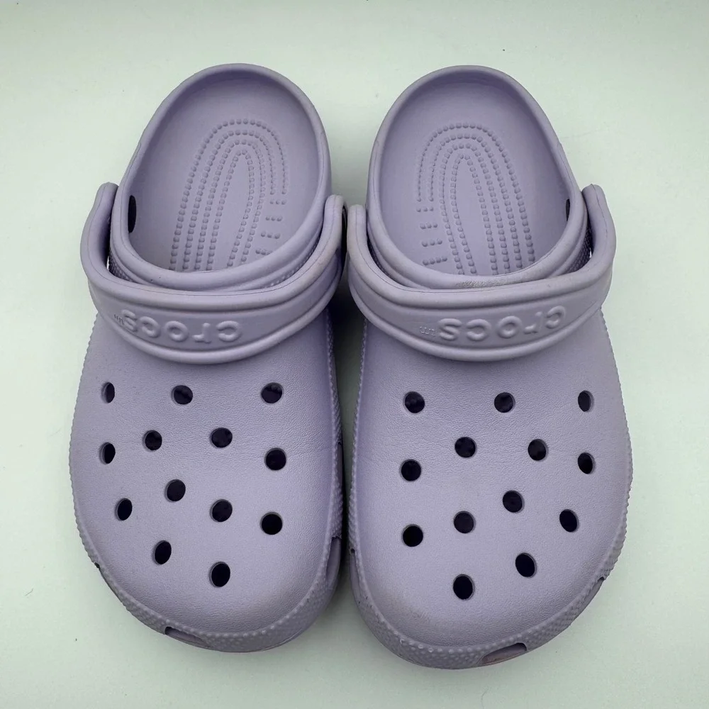 Crocs Classic Clogs Lavender Purple Kids Youth Size J5 Slip On Comfort Shoes